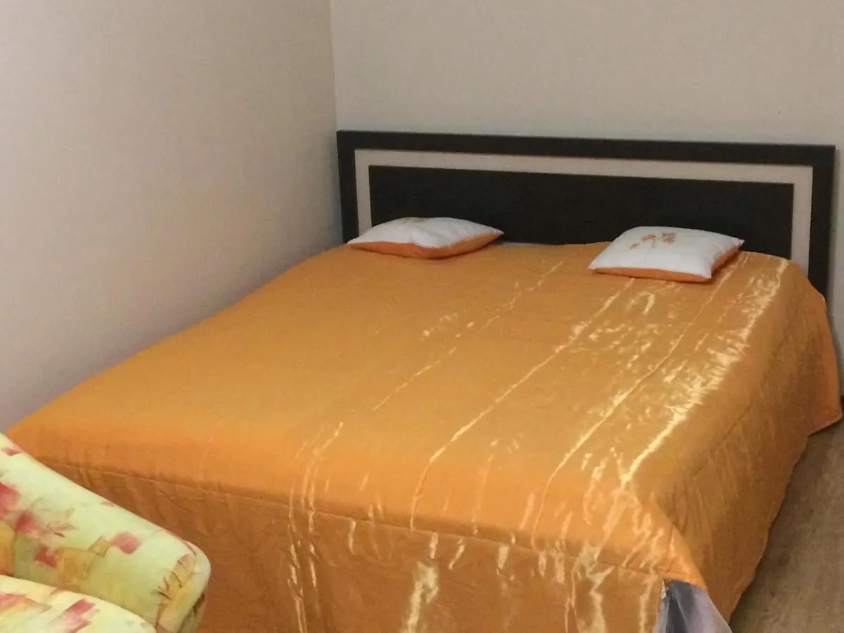 Light Apartments 10 Mins From Metro Wifi Tv Minsk